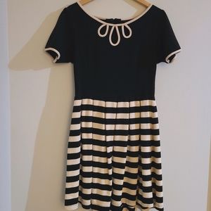 MODCLOTH keyhole dress by Dear Creatures ♥